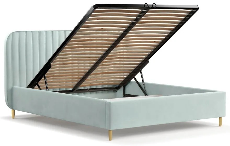 Čalúnená dvojlôžková posteľ v mentolovej farbe s úložným priestorom s roštom 140x200 cm Noto – Maison de Rêve