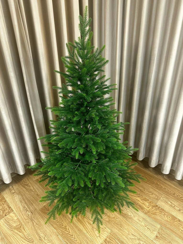 Smrek Beskydský 100% 3D- 160cm