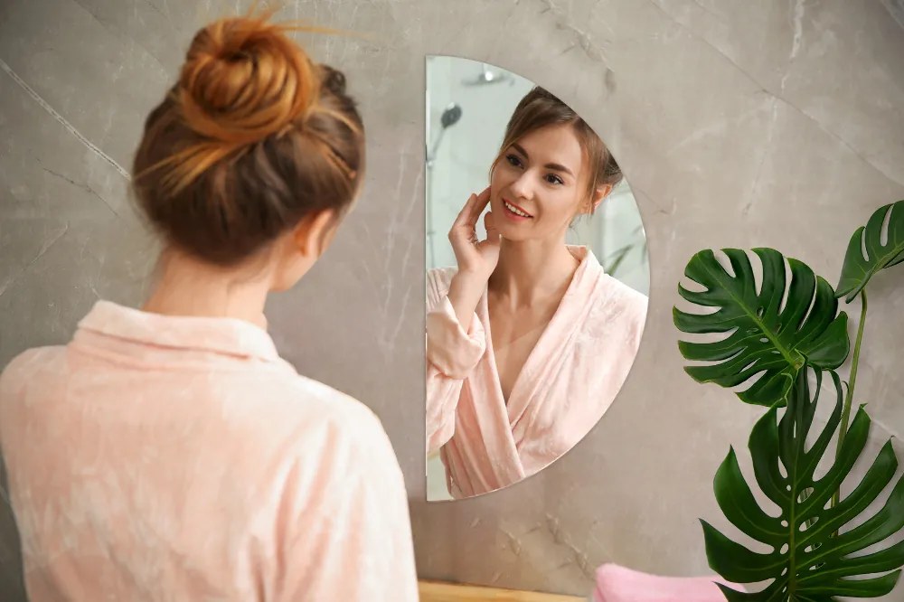 Moderné polkruhové zrkadlo bez rámu 35x70 cm