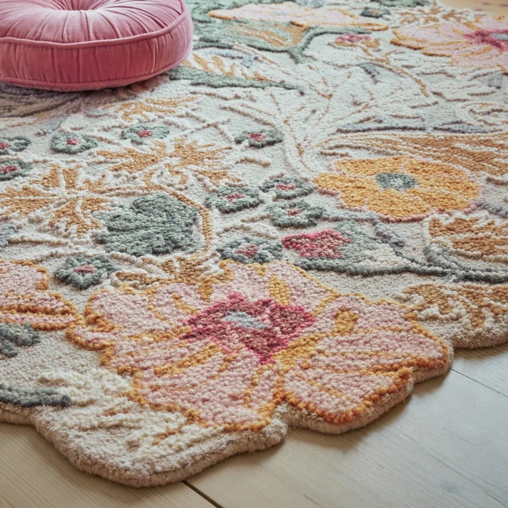 Svetloružový ručne tkaný vlnený koberec 160x230 cm Daphne Shaped Floral – Flair Rugs