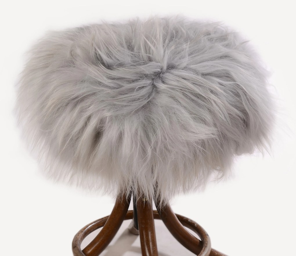 Podsedák z ovčej kože sivý