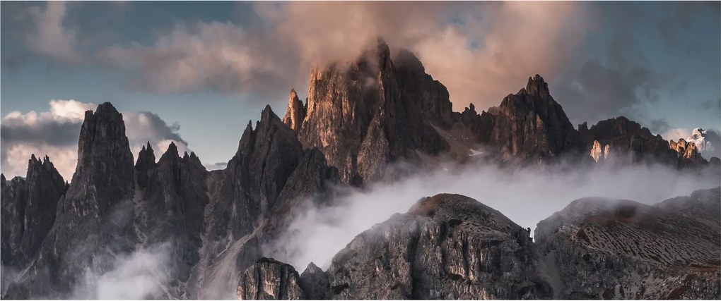 Obraz - Talianske dolomity schované v hmle (120x50 cm)