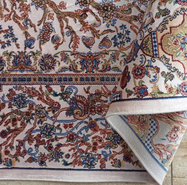 Koberec Exkluzívny Qum Silk 11 krémový