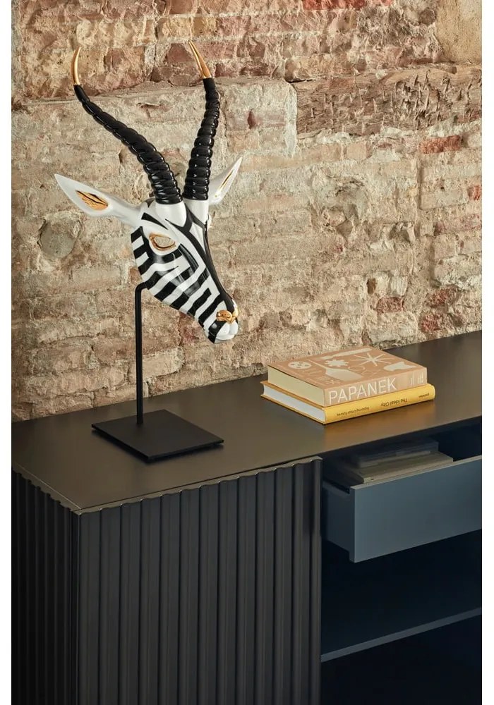 Čierny príborník Teulat Doric, šírka 150 cm