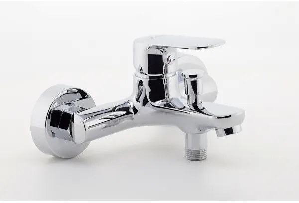 Novaservis - Vaňová sada s batériou TITANIA COSMOS lesklý chróm