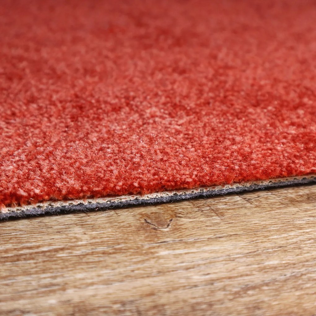 ITC, Metrážny koberec Serenade 316, na mieru, šíře 4m, oranžová, filc, obývacia izba