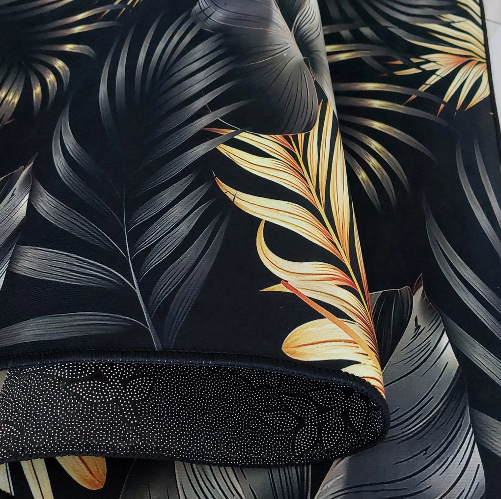 DY Čierno-zlatý koberec s motívom listov Black N 06 Rozmer: 60x100 cm