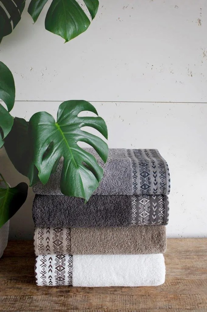 Bavlnený uterák Driada 50x90 cm orechový