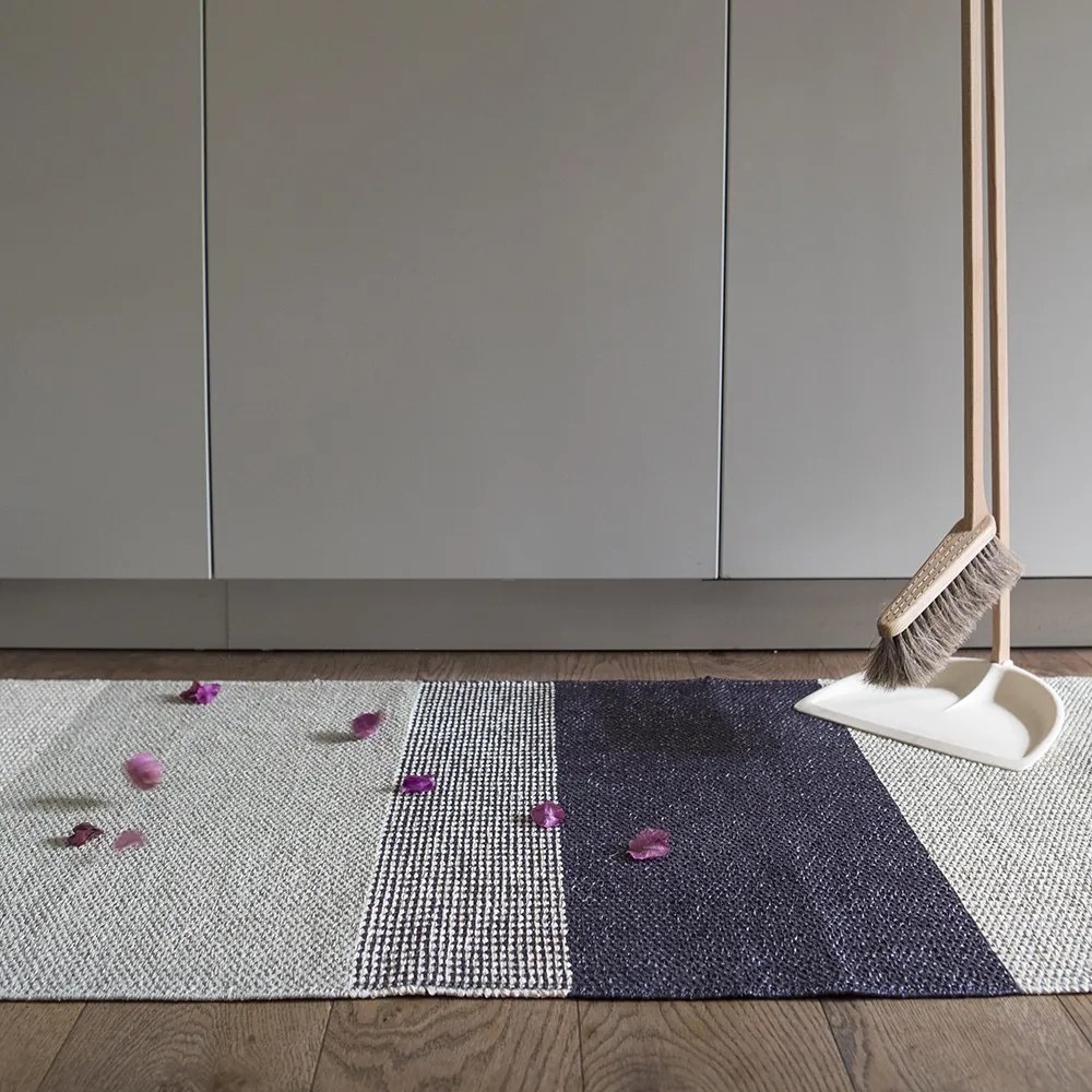 Brita Sweden | Koberec Seasons - Fialová / 70x200 cm