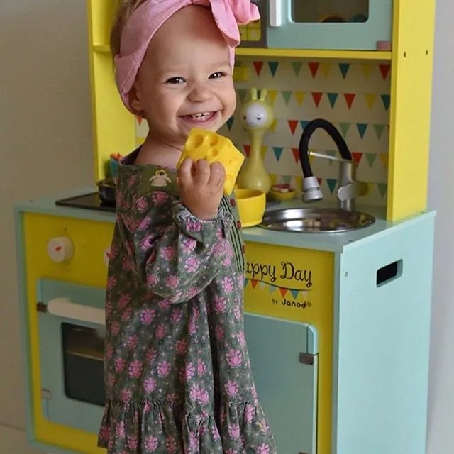 Veľká drevená kuchynka Happy Day žltá zelená