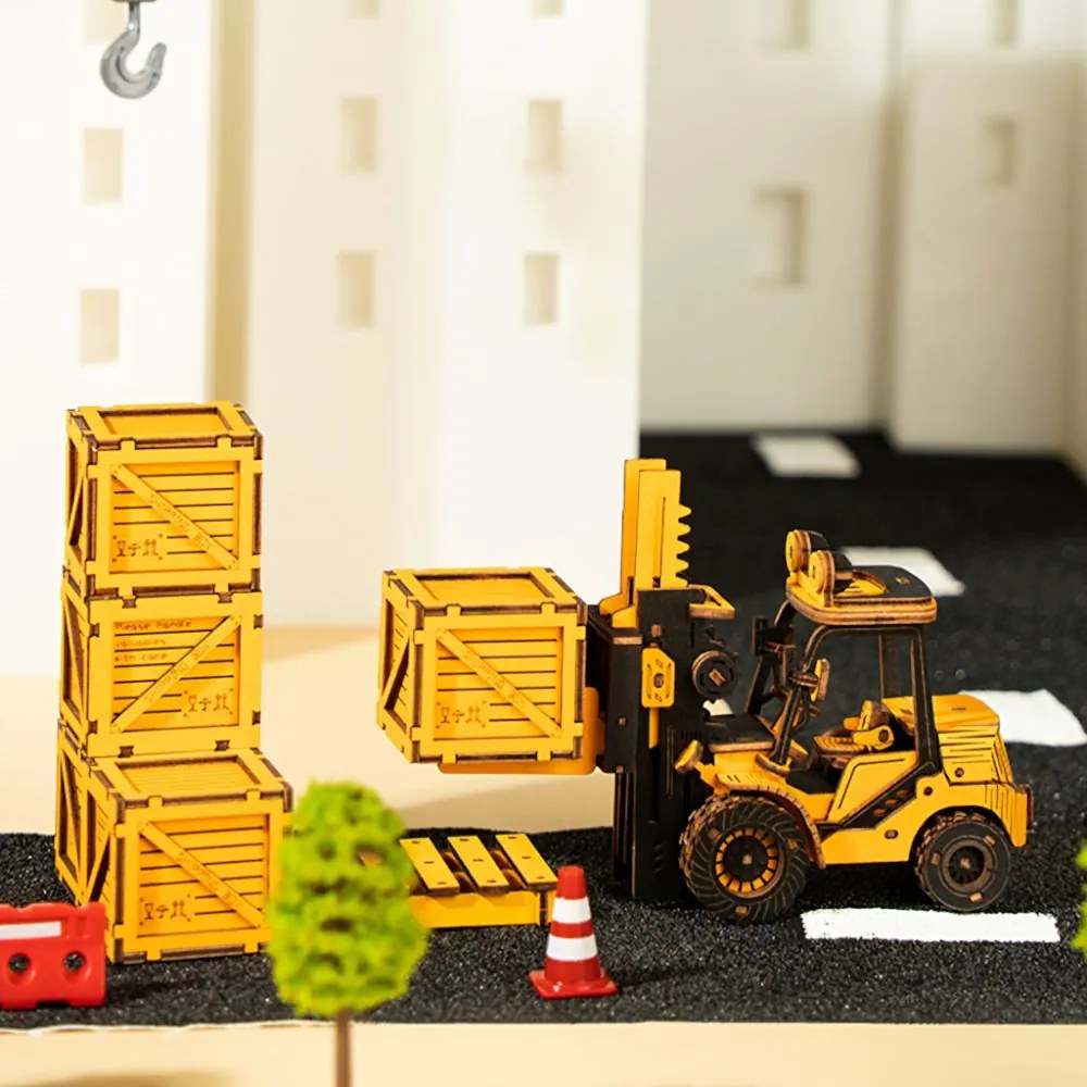 Robotime Rokr 3D dřevěné puzzle Vysokozdvižný vozík 139 ks