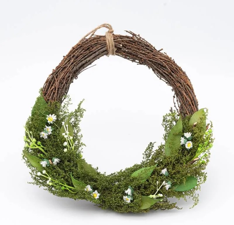 DECOLED Veľkonočný veniec, 34 x 31 x 8 cm, prútie a zelené vetvičky s malými kvetmi