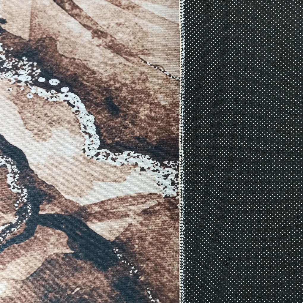 DY Hnedý vzorovaný koberec Horeca-New 118 Rozmer: 160x220 cm