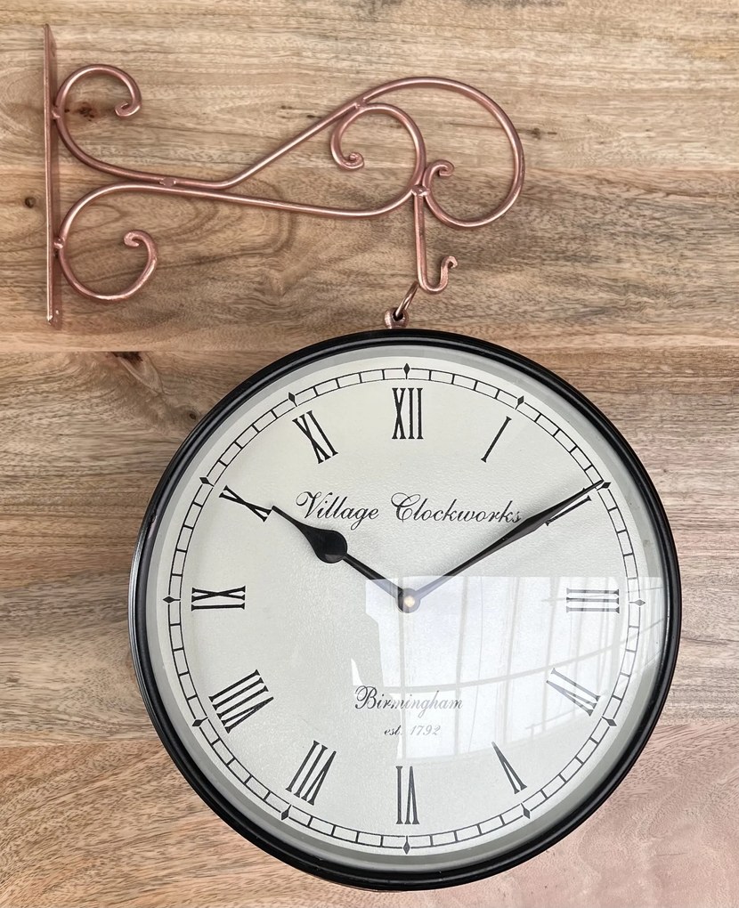 furniture-nabytek.cz - Obojstranné nástenné hodiny 25cm