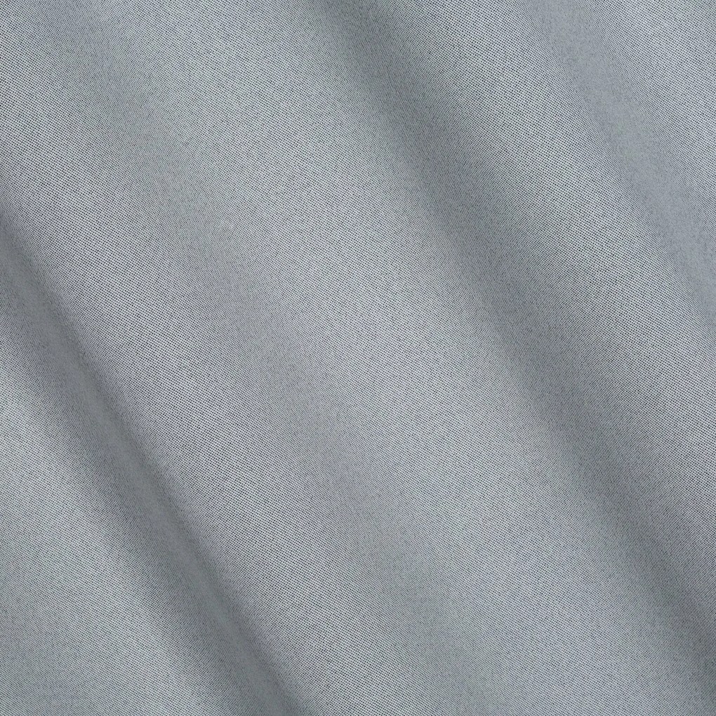 ZATEMŇOVACÍ ZÁVES NA KRÚŽKOCH CARLO 135X250 CM STRIEBORNÁ