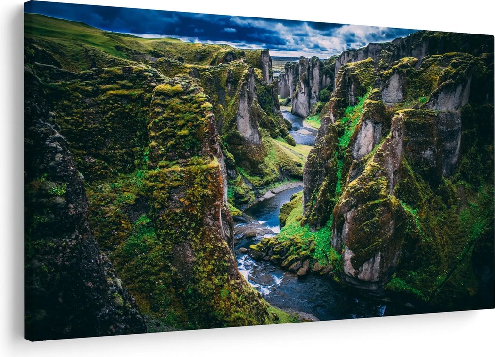 Obraz - Rieka v skalnatom údolí (90x60 cm)