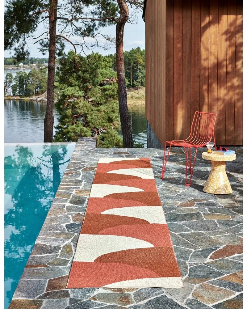 Vnútorný a vonkajší behúň v tehlovej farbe 70x270 cm Hill Brick Rust – Pappelina