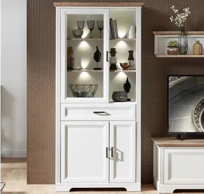 Široká vitrína Jasmin, bielená pínia/dub, s osvetlením%