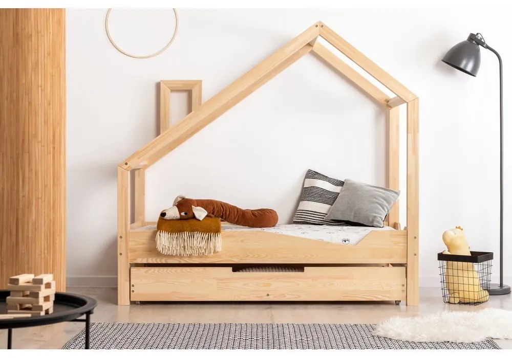 Domčeková posteľ z borovicového dreva Adeko Luna Adra, 90 x 140 cm