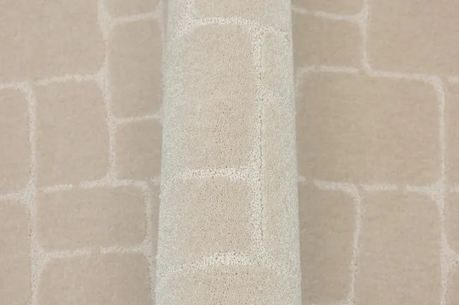 Metrážny koberec THEBE-BOOKER 70 béžový