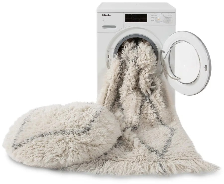 Krémový prateľný ručne tkaný vlnený koberec 80x140 cm Berber Soul – Lorena Canals