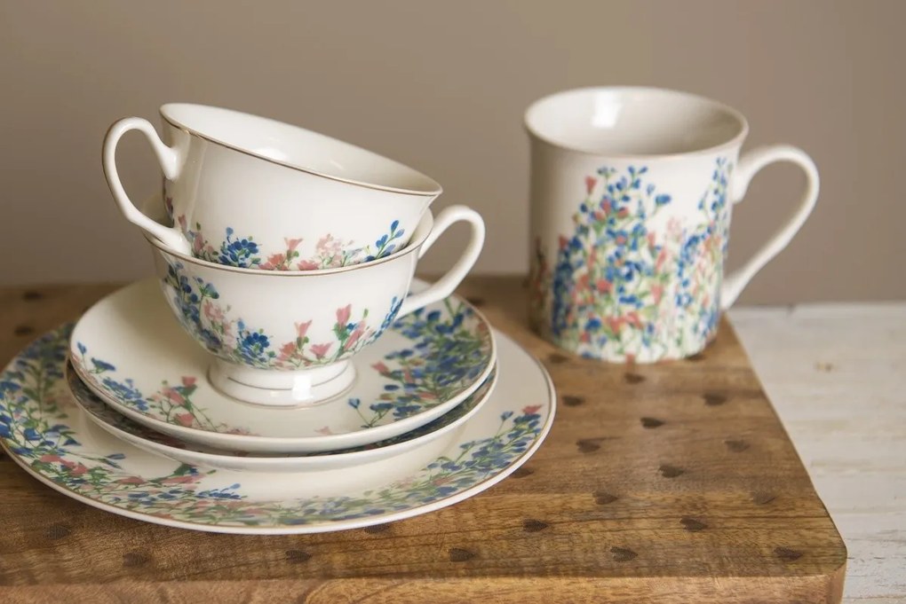 Porcelánová šálka s tanierikom a kvetmi - 12*10*6 cm / Ø 15*2 cm / 250 ml