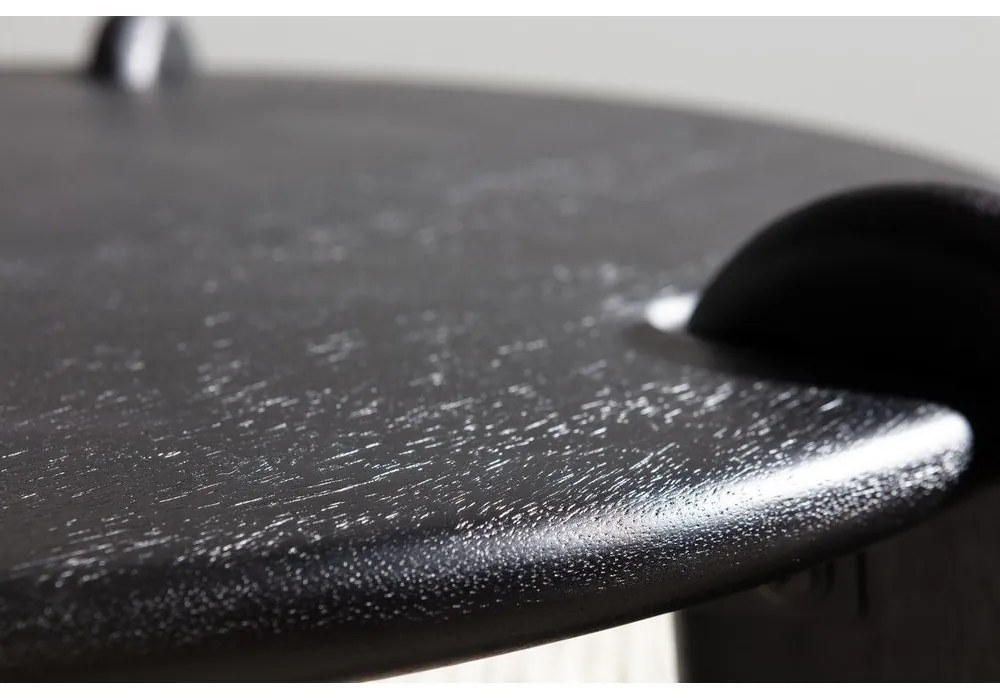 Čierny okrúhly konferenčný stolík z mangového dreva ø 80 cm Tamira – MOME