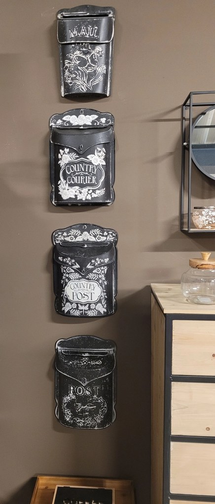 Čierna antik poštová schránka s kvetmi Country Courier - 26*10*35 cm
