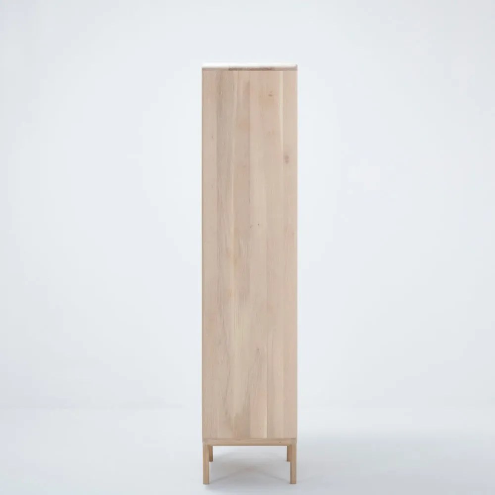 Šatníková skriňa z masívneho dubového dreva s 2 zásuvkami Gazzda Fawn