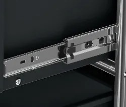 Kovový nočný stolík so zásuvkou »CN3«, čierny