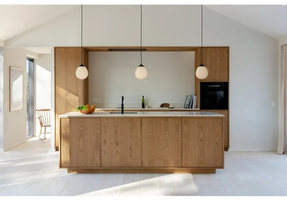 Čierno-biele tienidlo ø 21 cm Around the World Mini – UMAGE