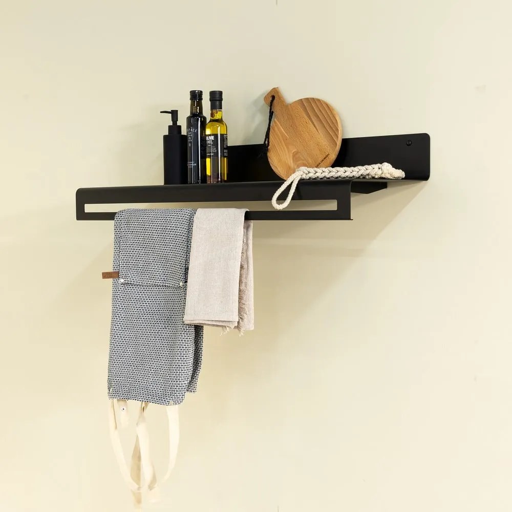 Čierny kovový nástenný vešiak s poličkou 78 cm Sway – Spinder Design