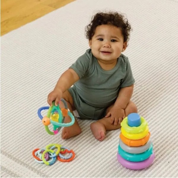 Infantino - Sada hračiek BOX OF CHEER