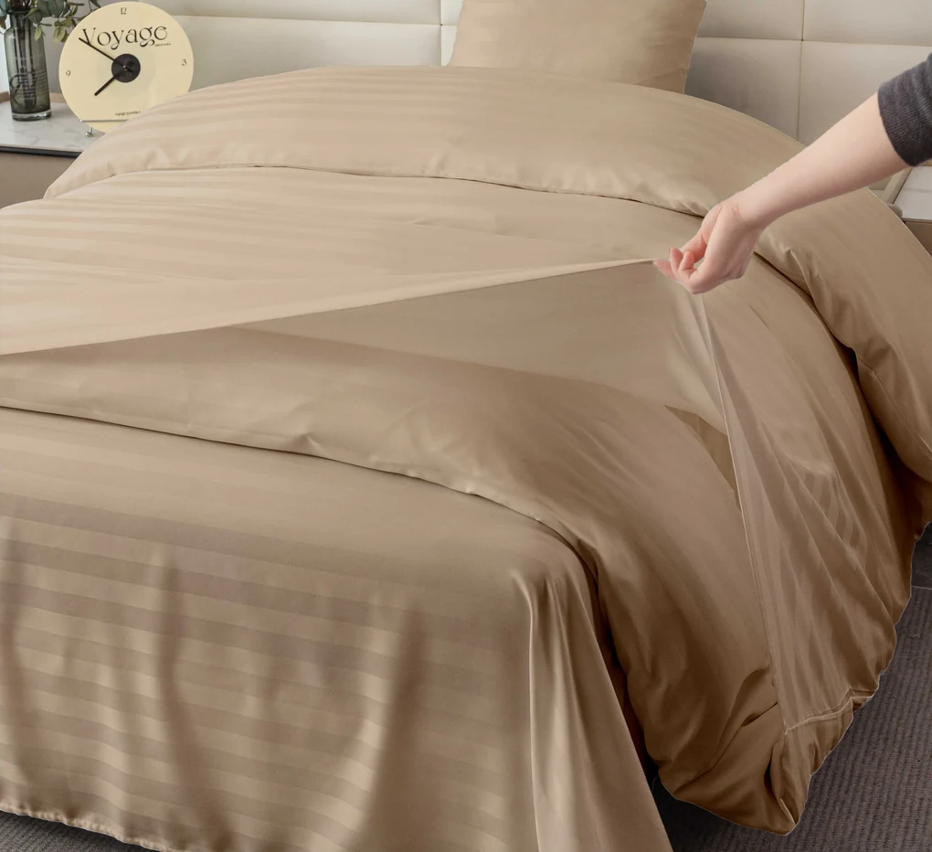 Hotelové obliečky z mikrovlákna JASMINE béžové - prúžok 2 cm, hotelové obálkové zapínanie Rozmer obliečky: 2 ks 70 x 90 cm | 200 x 220 cm