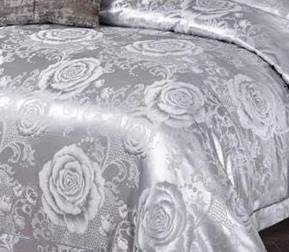 Saténové obliečky GORA FLOWER 3-dielna súprava 140x200 cm