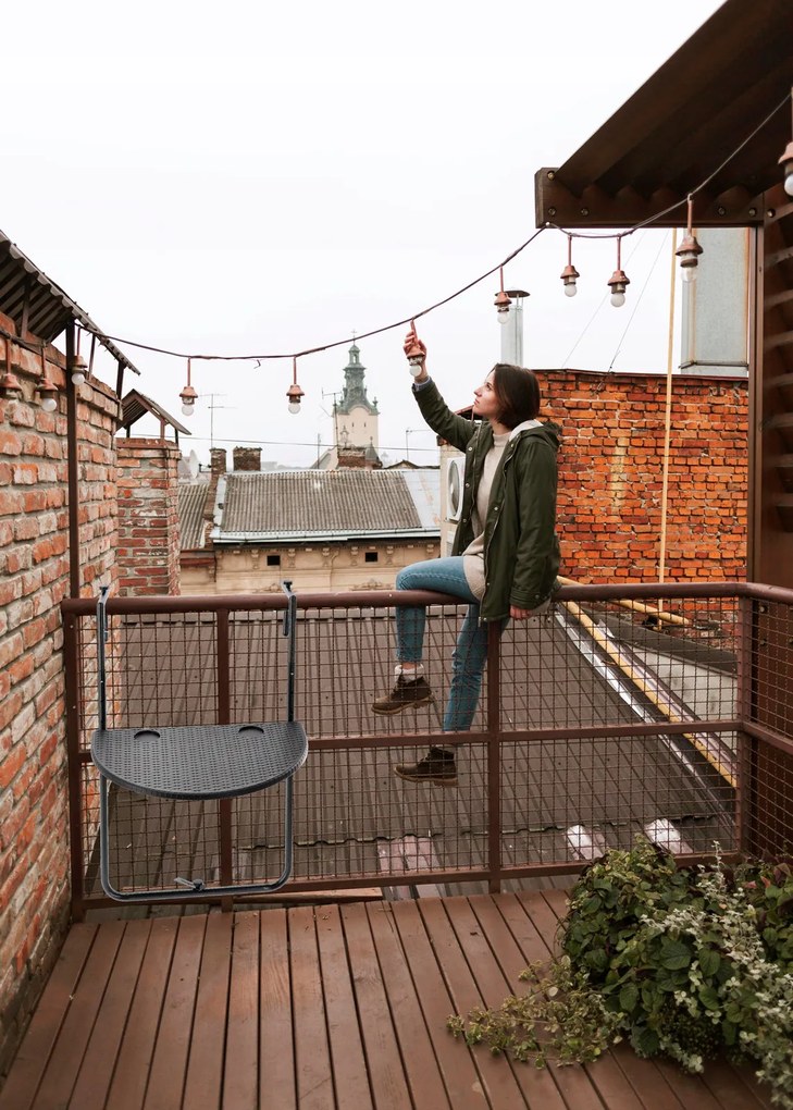 ZÁVESNÝ SKLADACÍ BALKÓNOVÝ STÔL