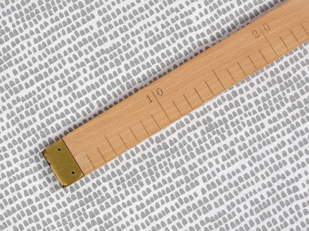 Biante Bavlnený behúň na stôl Sandra SA-061 Nepravidelné tvary na bielom 45x120 cm