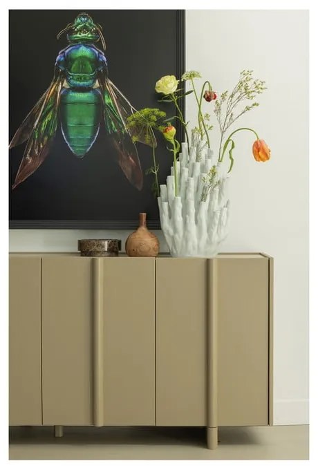 Béžová nízka komoda z borovicového dreva 200x85 cm Basu – WOOOD