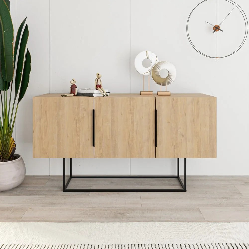 Nízka komoda v dekore duba v prírodnej farbe 150x80 cm Titan – Marckeric