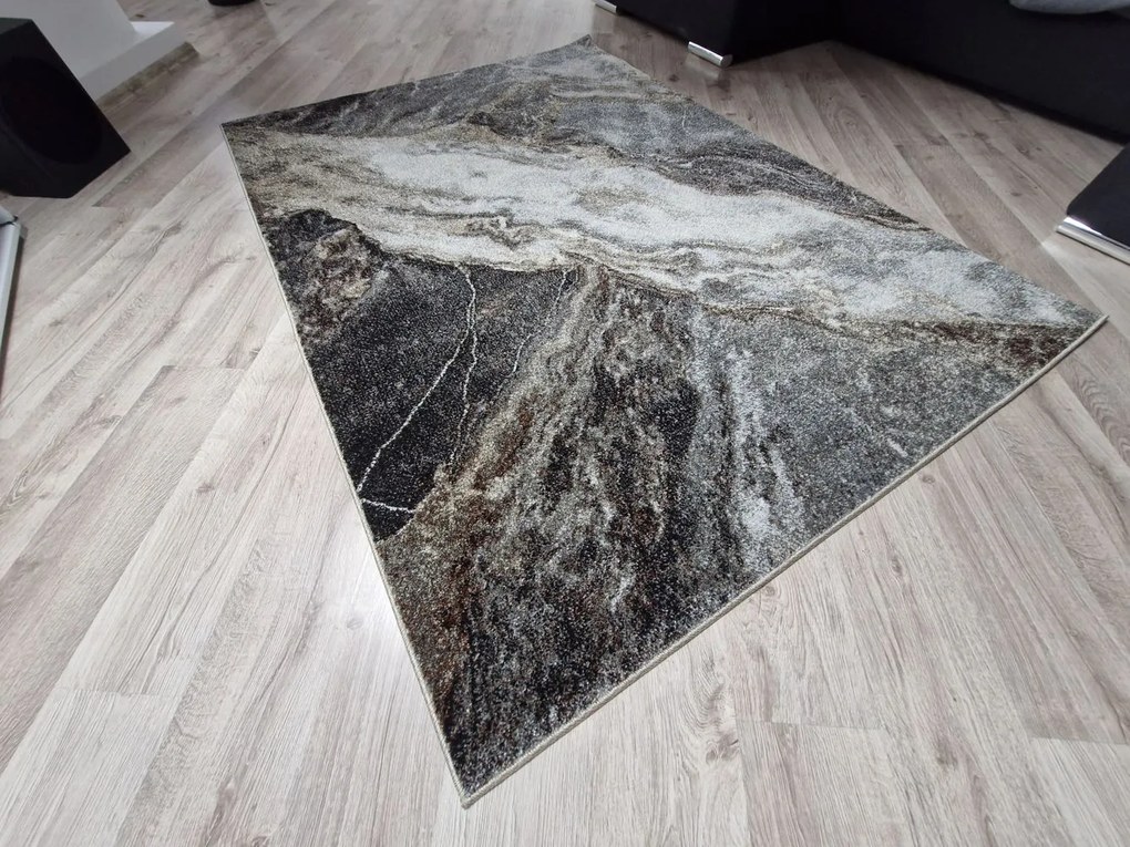 Dekorstudio Moderný koberec do obývačky VILLA - vzor 47 Rozmer koberca: 140x190cm