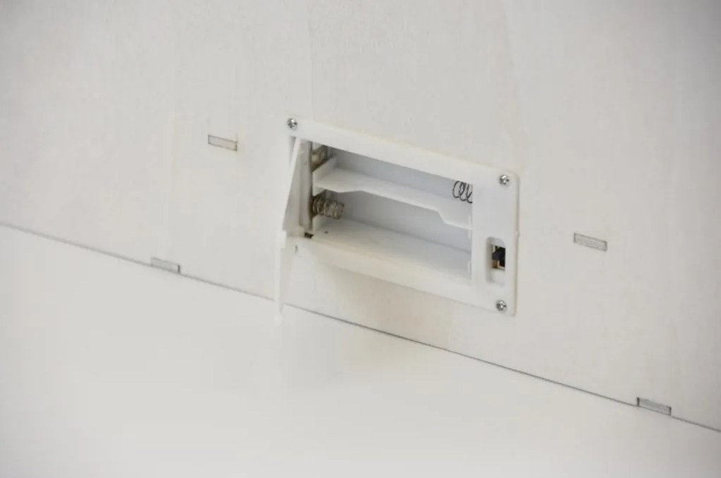 Drevený adventný kalendár s lesným motívom, 7 LED diód