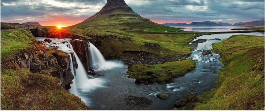 Obraz - Kirkjufell pri západe slnka (120x50 cm)