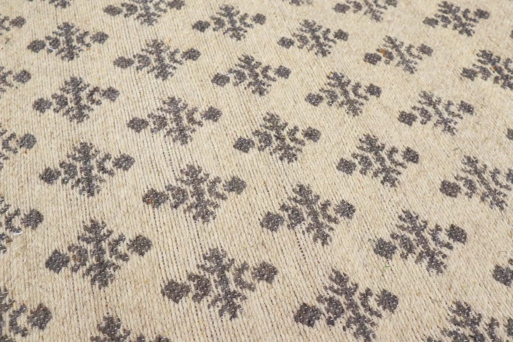 Mujkoberec Original, Ručne tkaný voňavý kusový koberec Vetiver 04, 120x170, béžová, exteriér