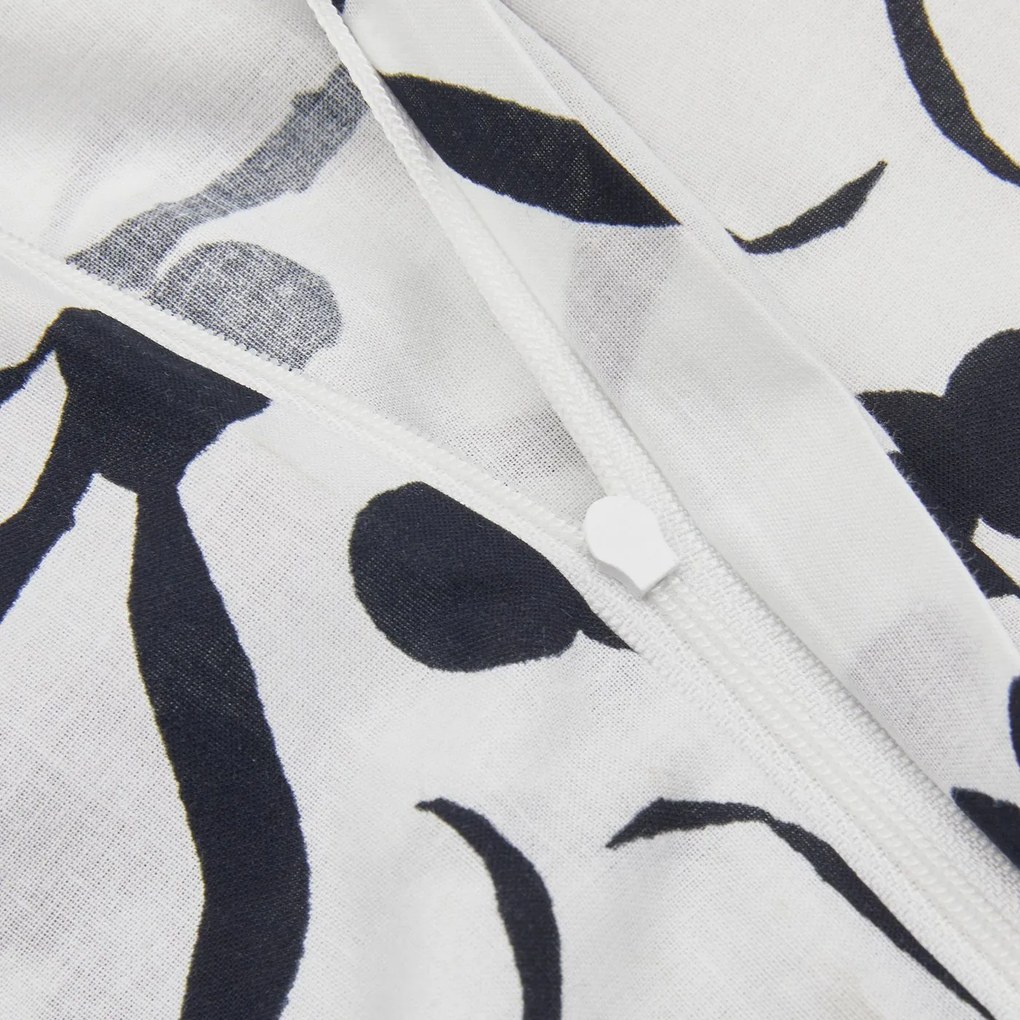 Obliečky z Renforcé bavlny BERRIES bielo-čierne Rozmer obliečky: 80 x 80 cm | 135 x 200 cm