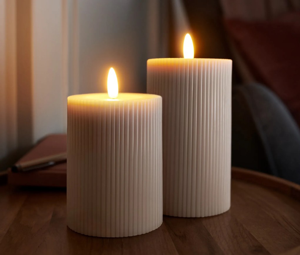 Sviečky z pravého vosku s LED diódou, 2 ks