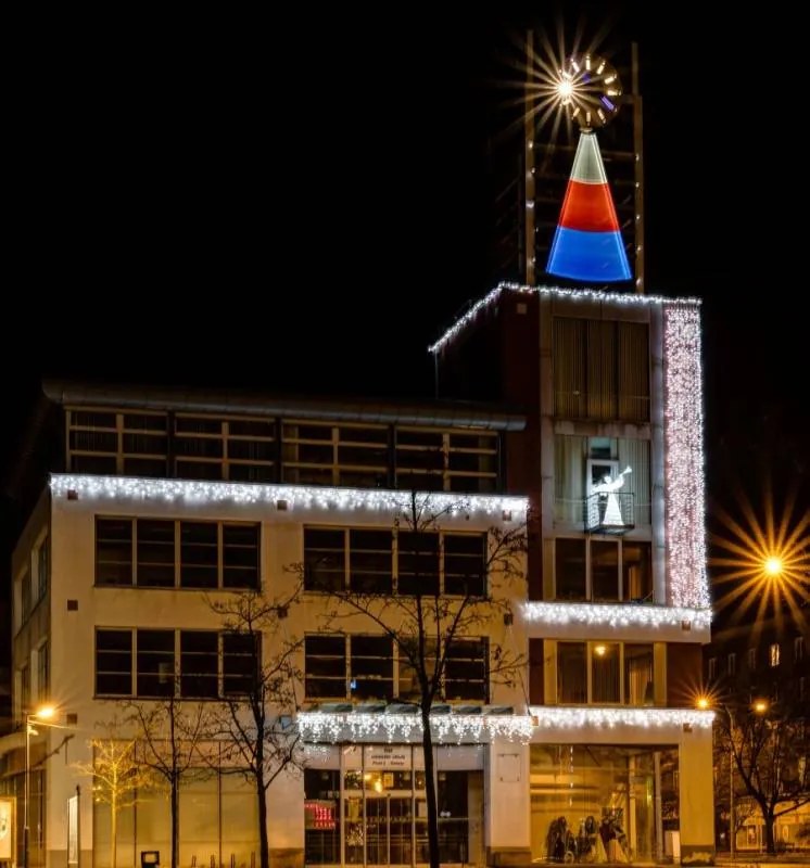 DECOLED Svetelný záves LED, 1x12 m, ľadovo biely s bleskom, 1200 diód, IP67