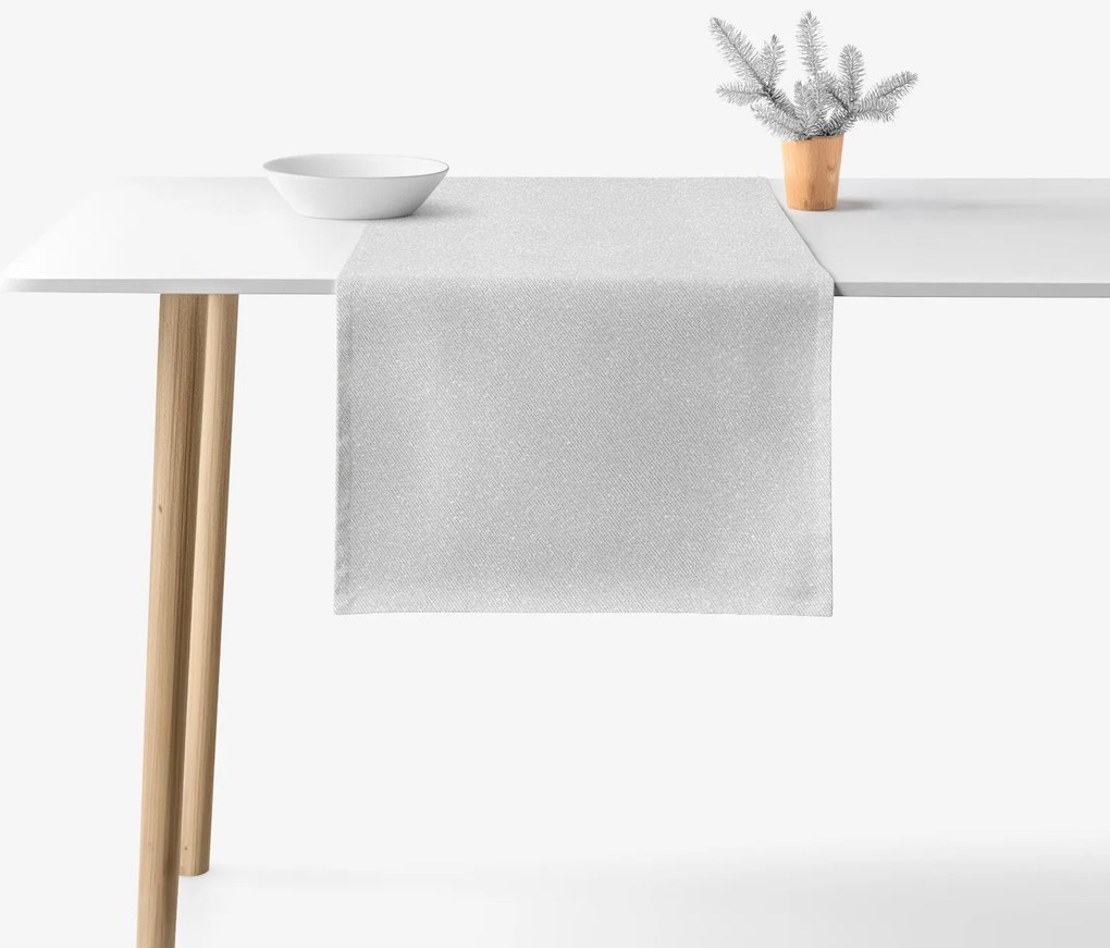 Goldea vianočný exkluzívny behúň na stôl - strieborný s trblietkami 20x120 cm