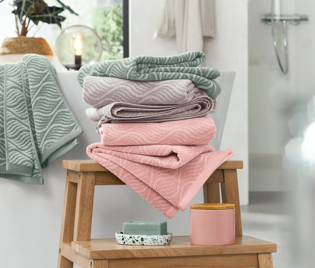 Sklopný schodík, kaučukové drevo