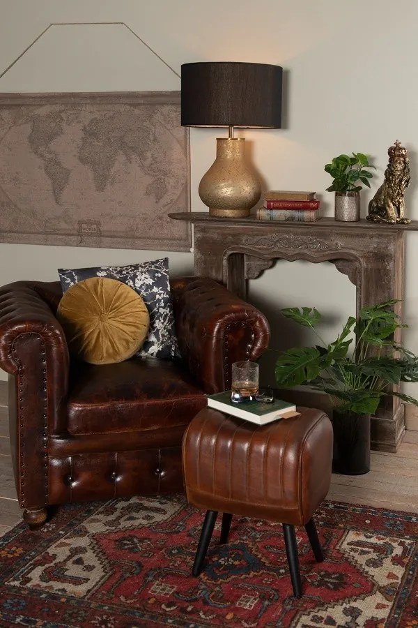 Tmavo modrý vankúš s výplňou a motívom rozkvitnutých větviček- 45 * 45 cm