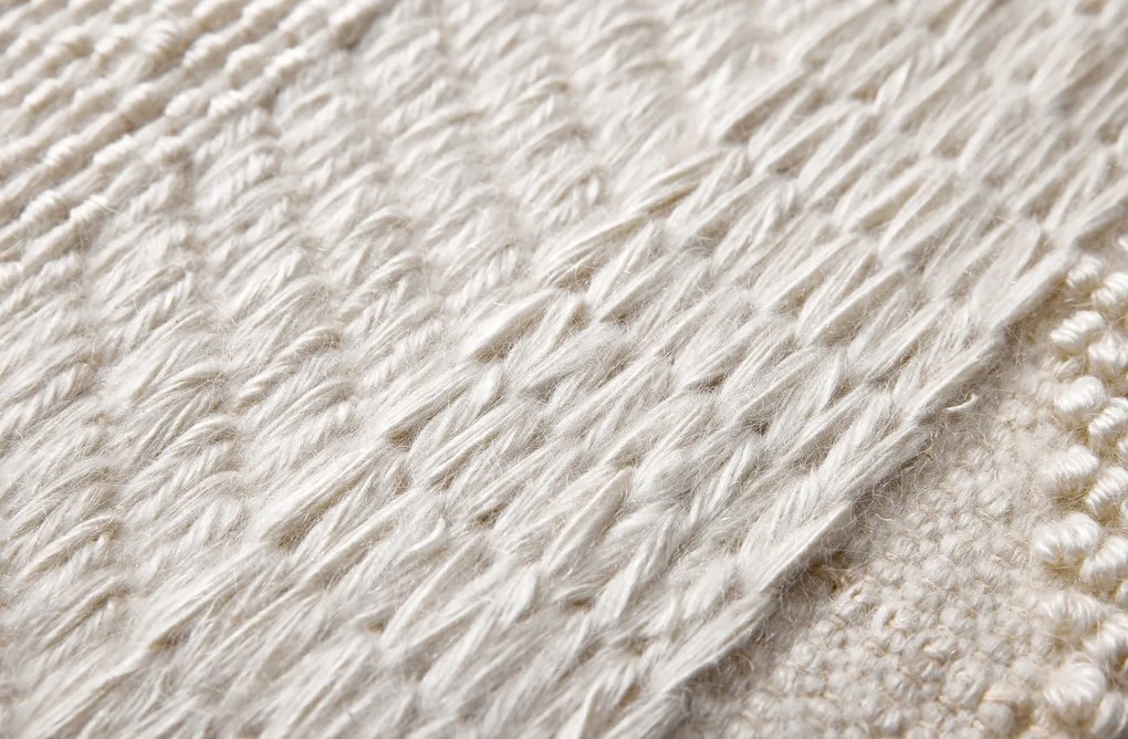 Diamond Carpets India, Ručne viazaný kusový koberec Winter DESP P88 Mohair White, 300x400, biela, obývacia izba